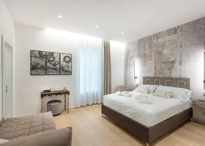 Ariosto's Luxury Rom